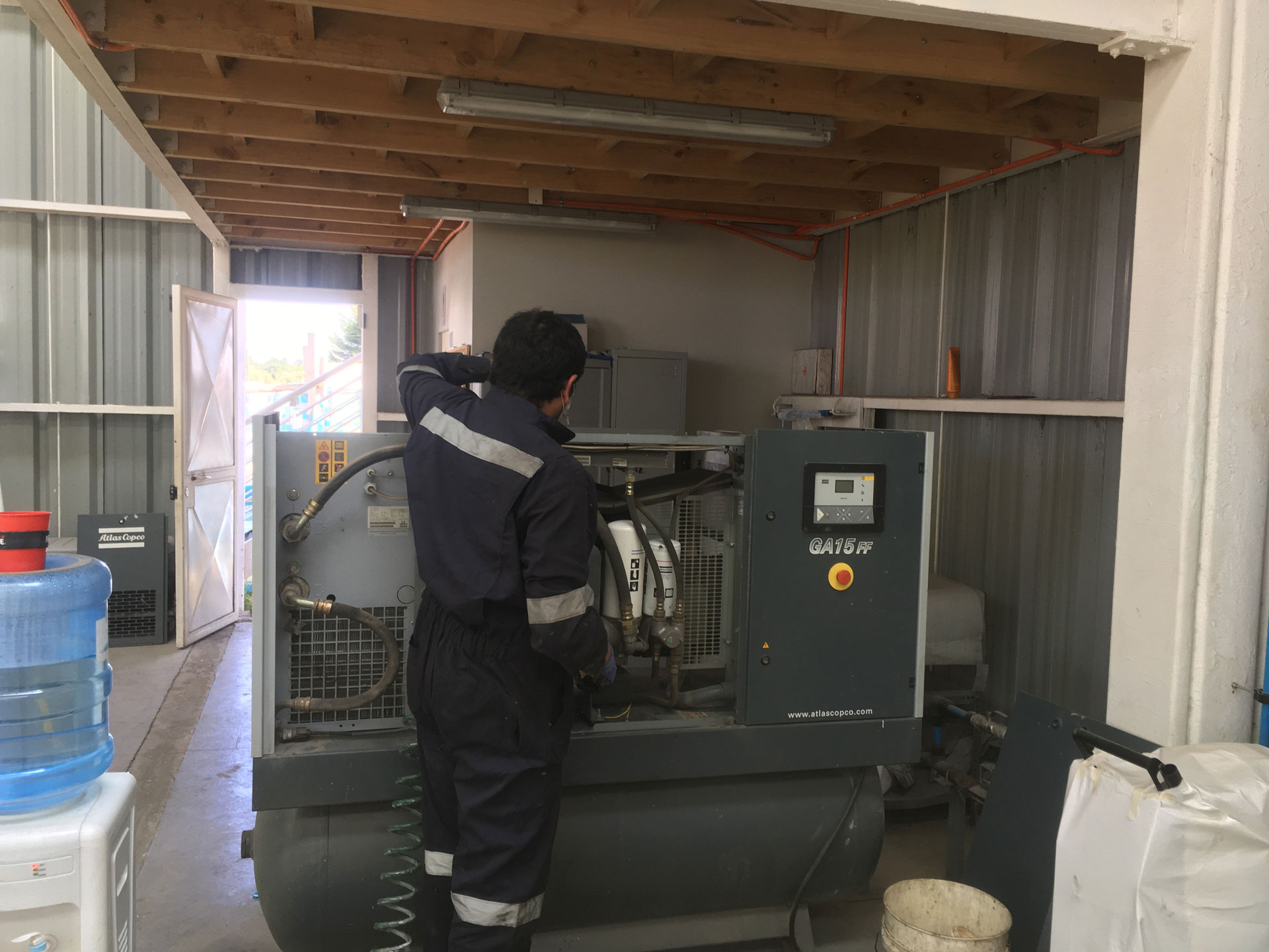 Mantención preventiva
Compresor de Tornillo Atlas Copco
20HP – 9Bar
Los Ángeles, Marzo 2023